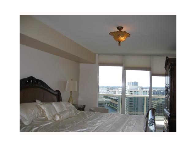 1850 S OCEAN DR # 1906