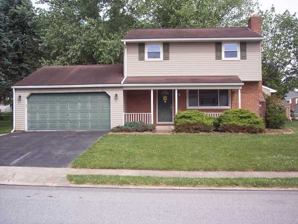 136 Lester Ave