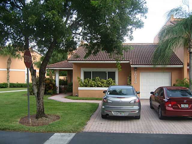 10250 NW 52 LN # 10250
