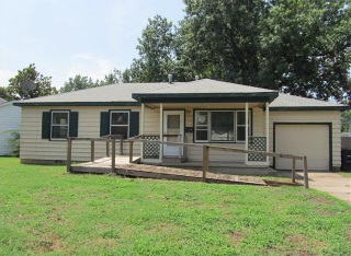2809 W Longview Dr