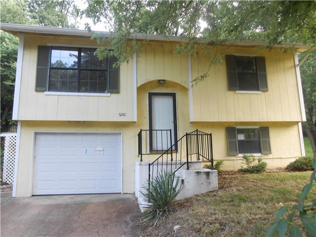 5266 Darkmoor Ln