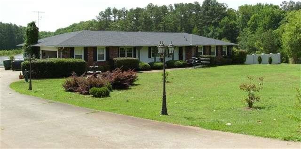 308 Arcadia Dr