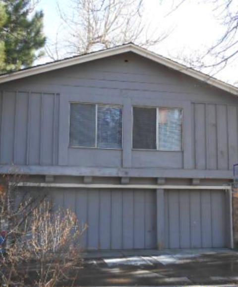 2434 Park Ln