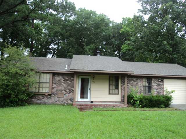 105 Sally Ln