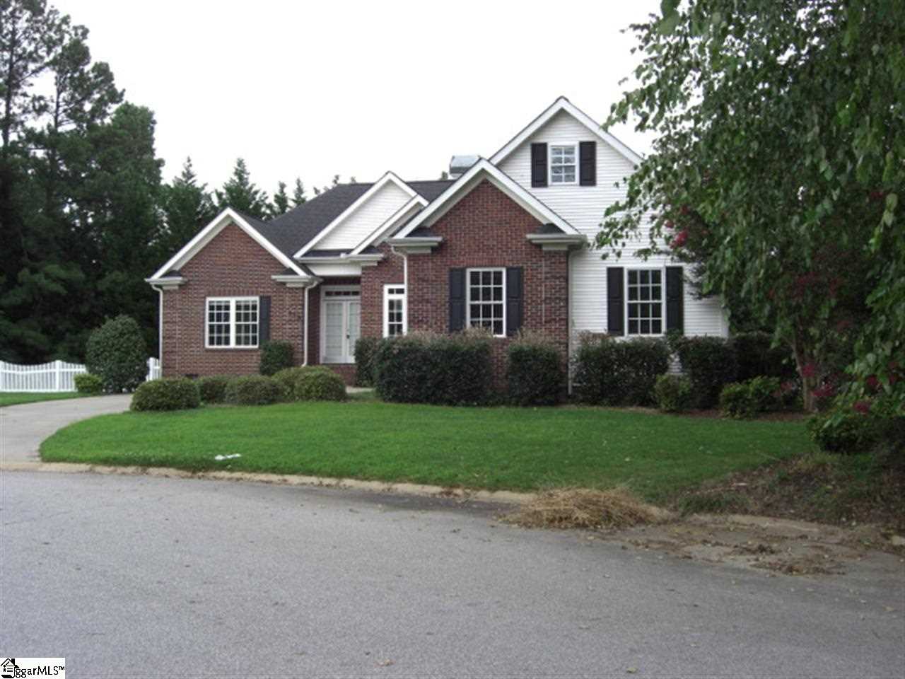 110 Tarrington Ln