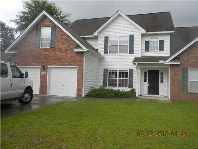 121 Long Bourne Way