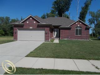 33862 Aurora Dr