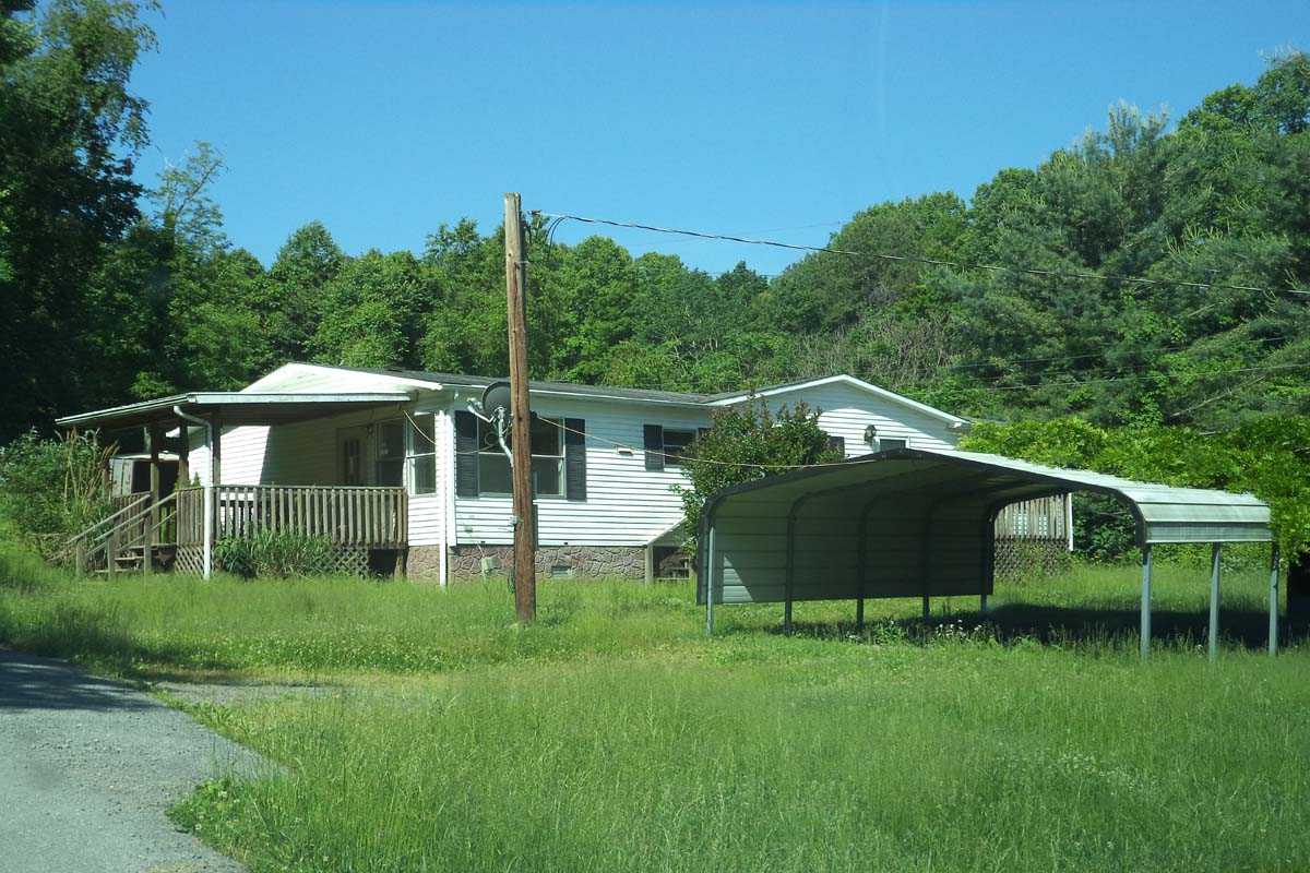 124 Earl Taylor Rd
