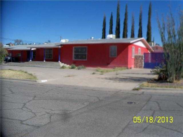 711 La Cruz Dr