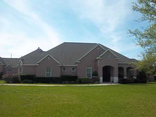 8118 Cicada Dr