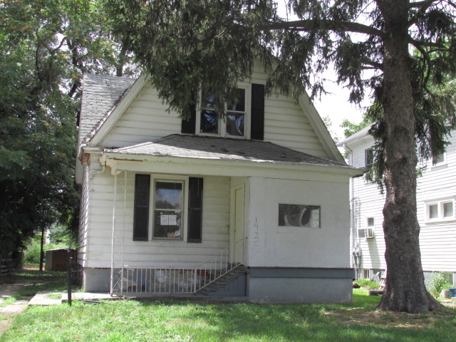 1425 Carolina Ave