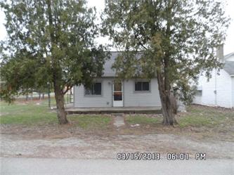 4558 Main St