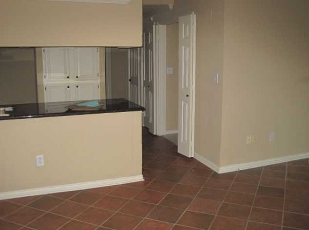 2111 Welch St Apt B322