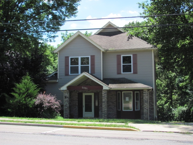 2221 College Ave