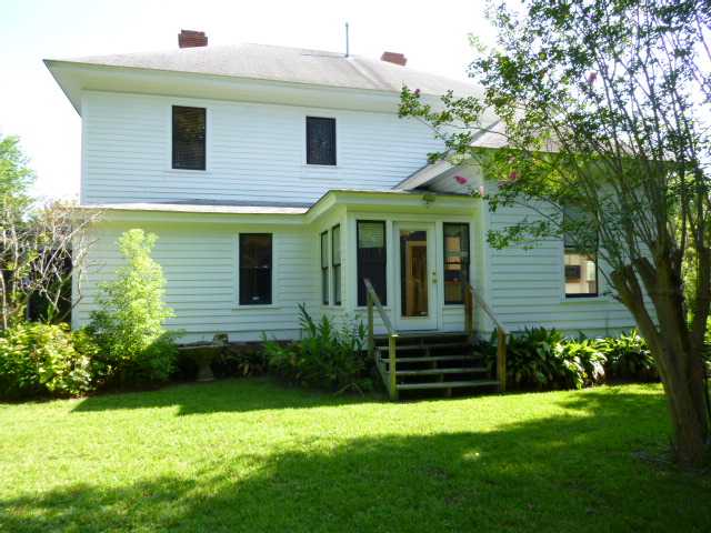 66 Weaver St