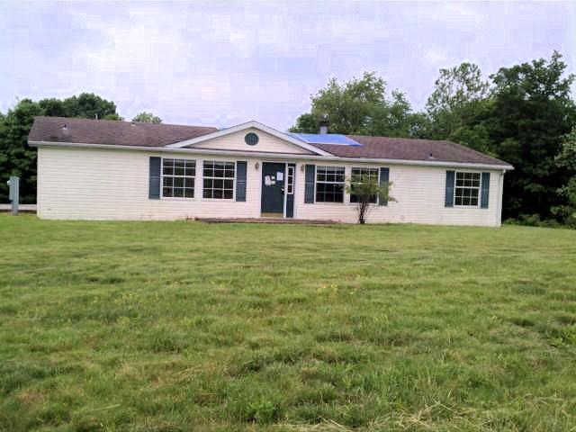 1235 Collier Rd
