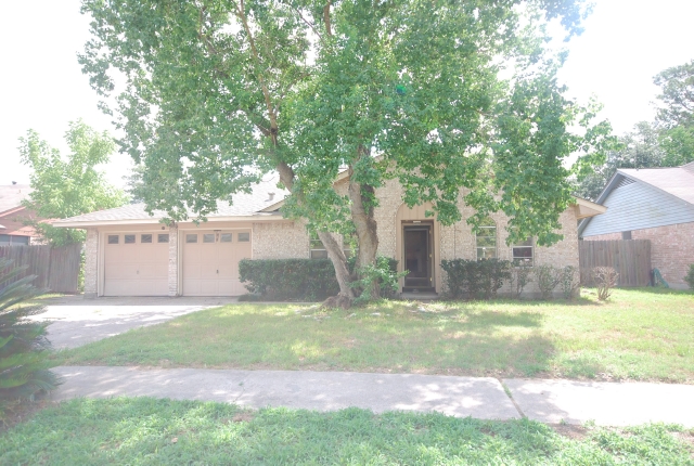 21514 Greenham Dr