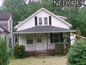 4805 Fairport Rd