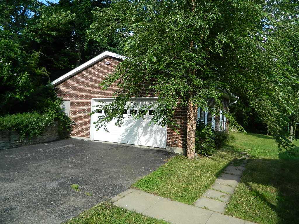 10018 Skyridge Dr