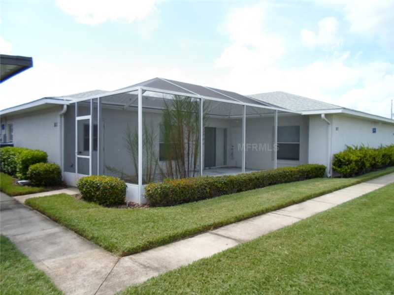 911 Willow Dr
