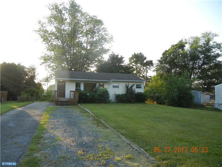 3862 Evelyn Dr