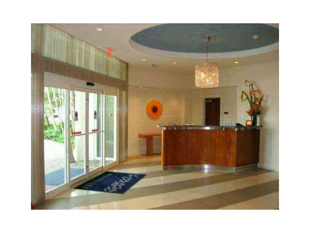 3001 S OCEAN DR # 933 E