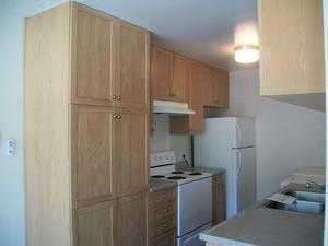 601 Oakwood Dr Apt 2