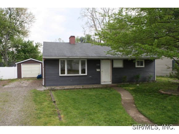 1133 Lilac Dr
