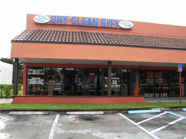 5200 N. University Drive