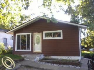 402 Cameron Ave