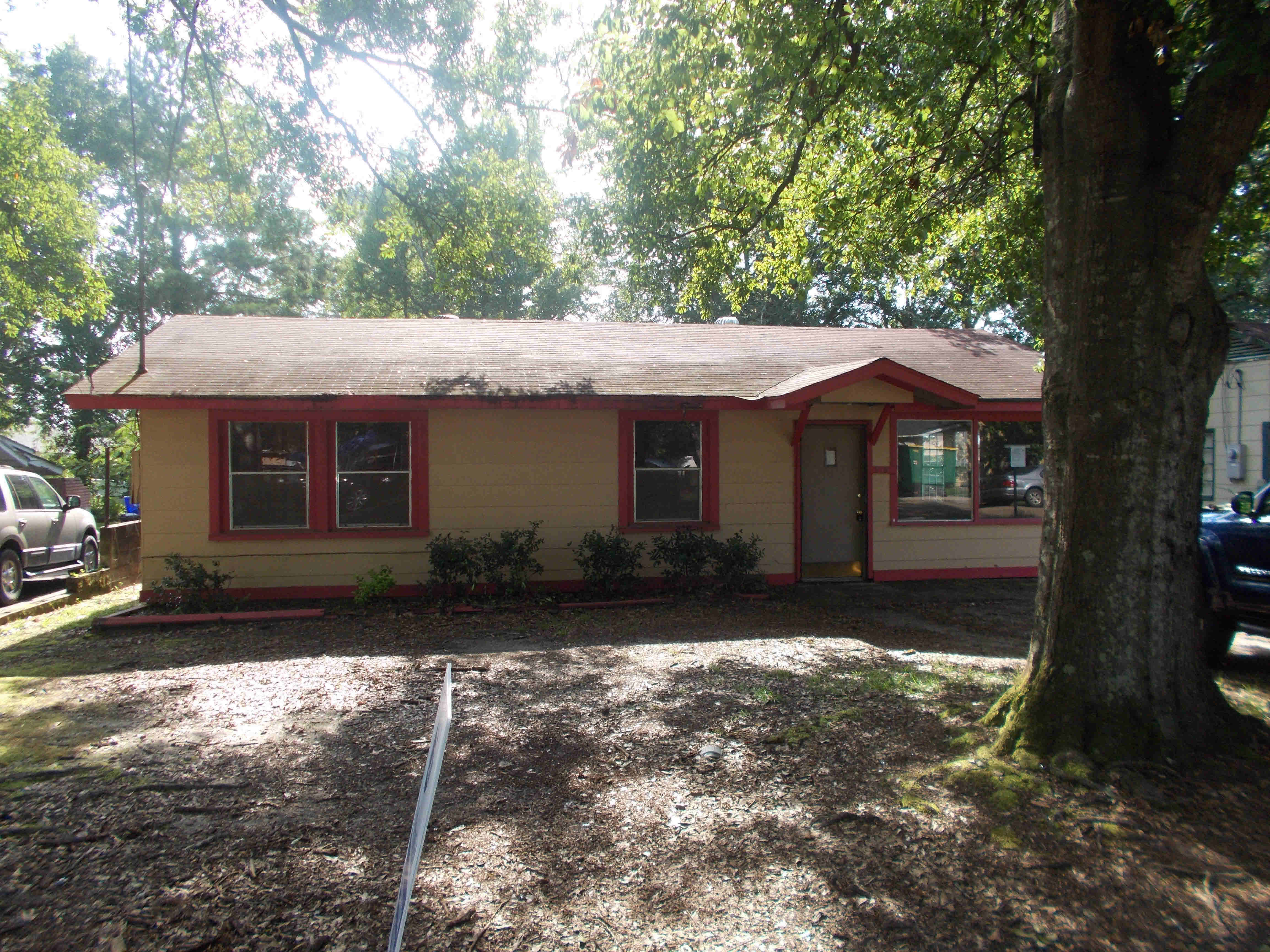 219 Dixie Avenue