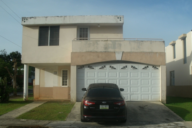 Urb Nuevas Estancias C-13 Calle Salmon