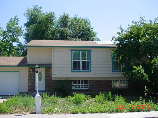 2300 Lincoln St