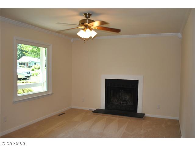 1303 Staffordshire Ct