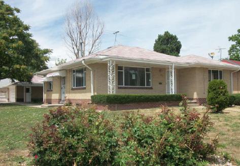 795 S Canosa Ct