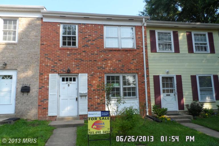 2860 Beechtree Ln