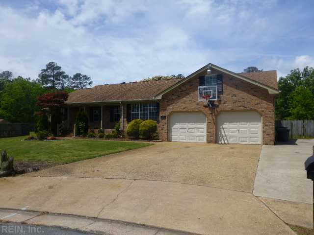 221 Skipper Ct