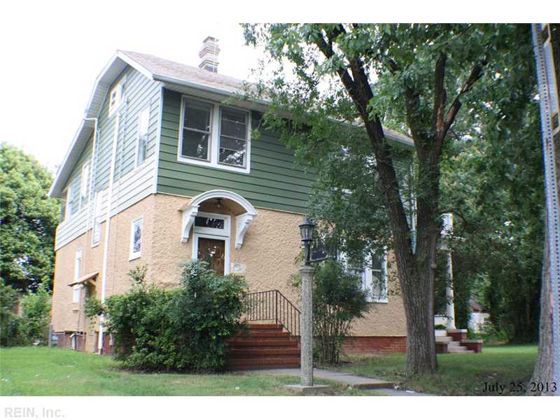 30 Maple Ave