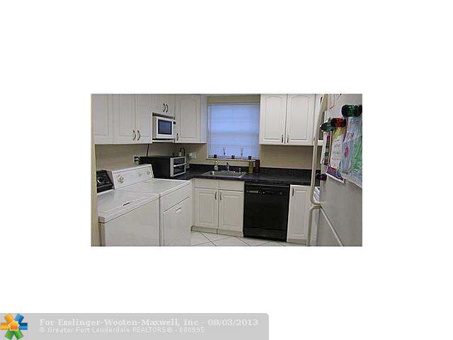 7061 W SUNRISE BLVD # C1