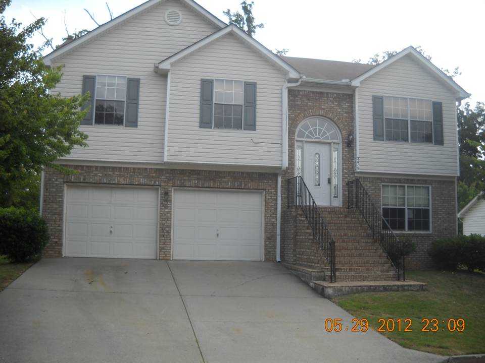 2419 Broad River Pl