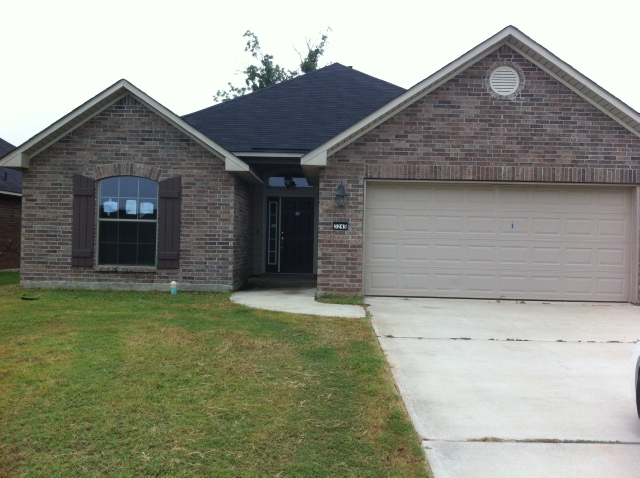 3245 Grand Lake Dr