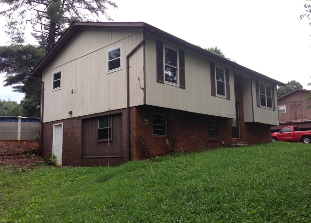 138 Old Clover Hill Rd
