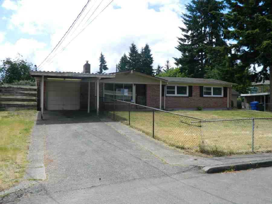7812 Leschi Rd Sw