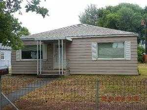 102 Barth Ave