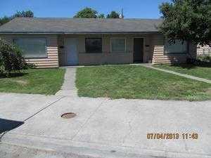 1120 1122 W Lakeside Dr
