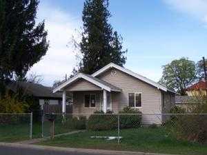 904 S 11th Ave