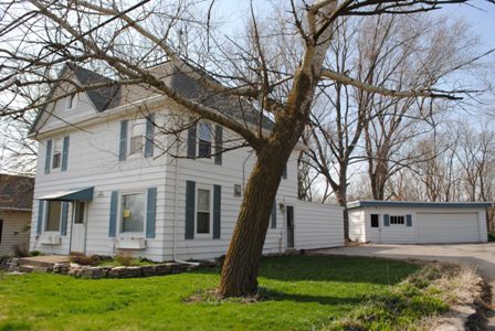 S77w25120 National Ave