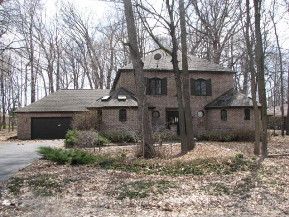 11 Butte Des Morts Ct