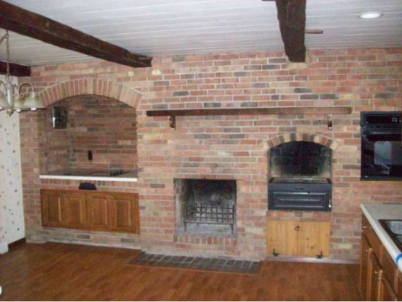 7372 Laveau Ln