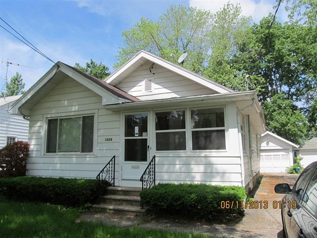 1628 Prairie Ave